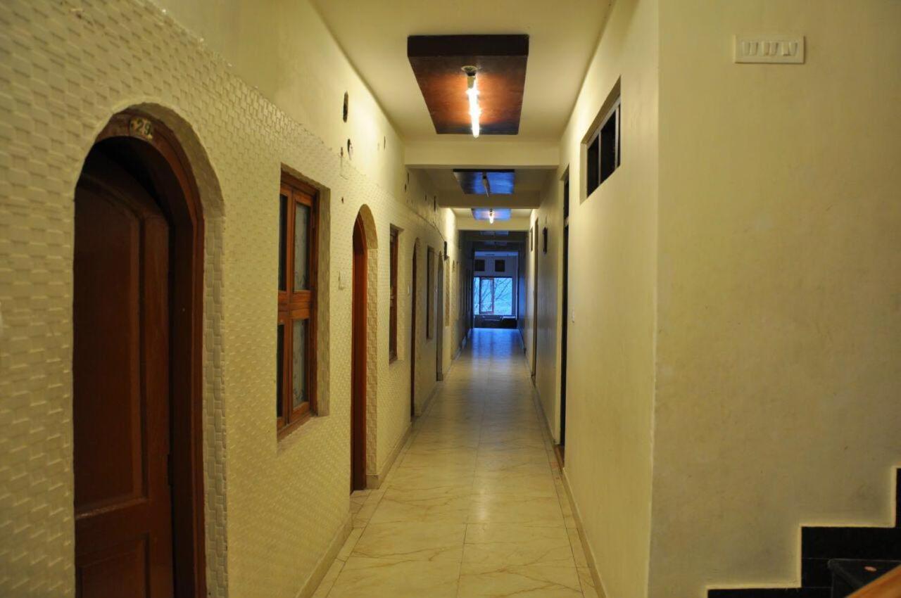 Hotel Ahuja Nainital Exterior foto